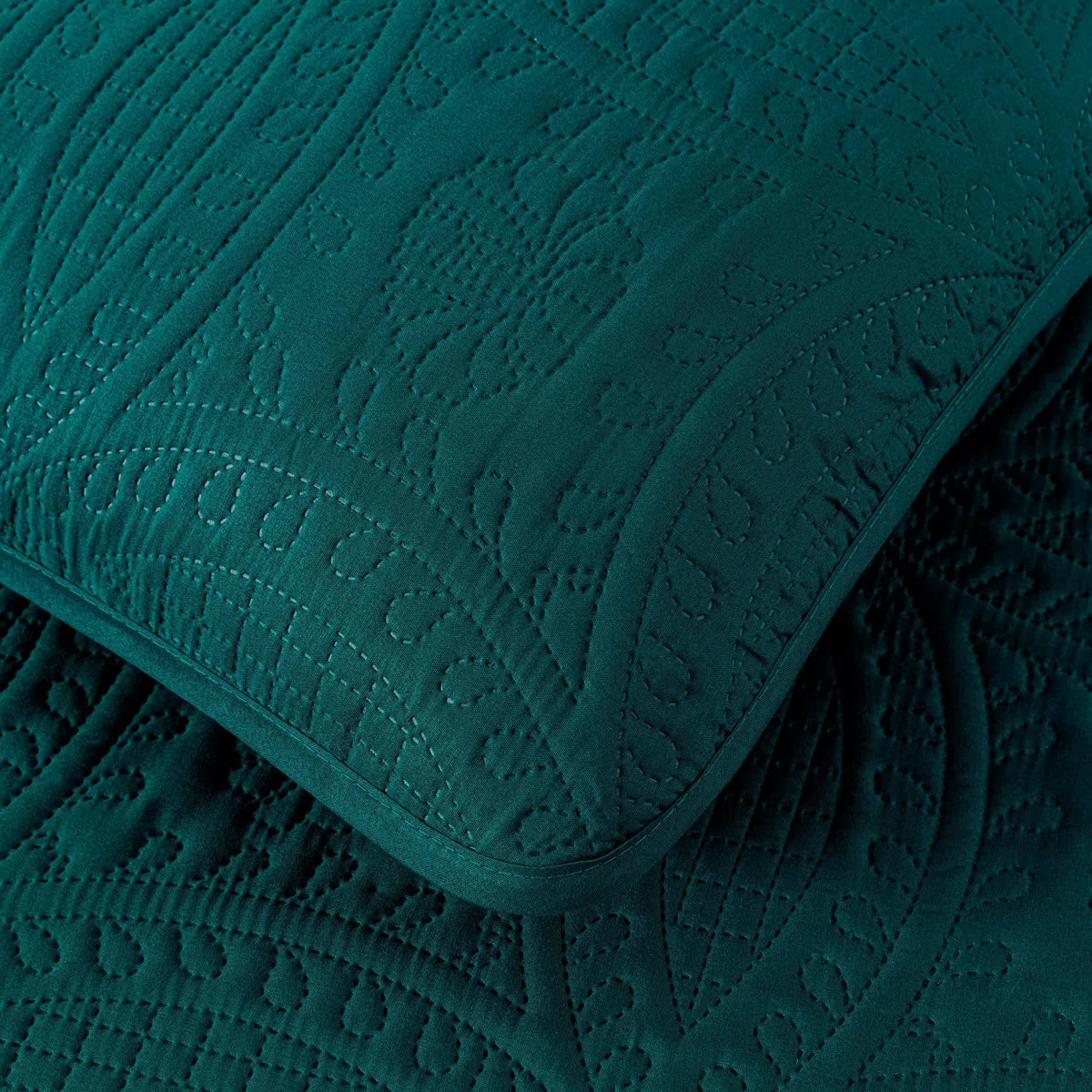 Austin Microfiber Reversible 3-Piece Coverlet / Bedspread Set